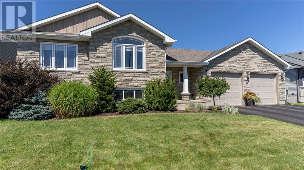 1052 Butler Boulevard, Petawawa, ON, House For Sale REW