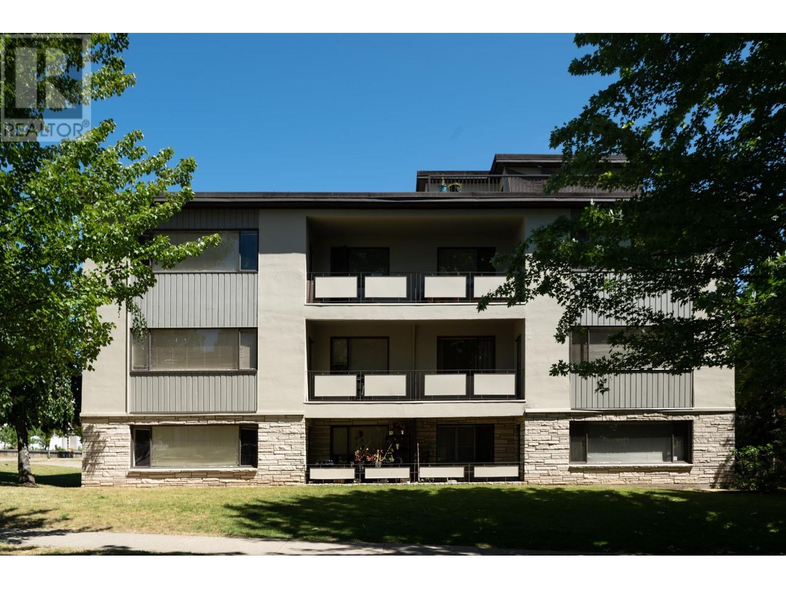 1350 West 70th Avenue, Vancouver, BC, V6P 2Y8