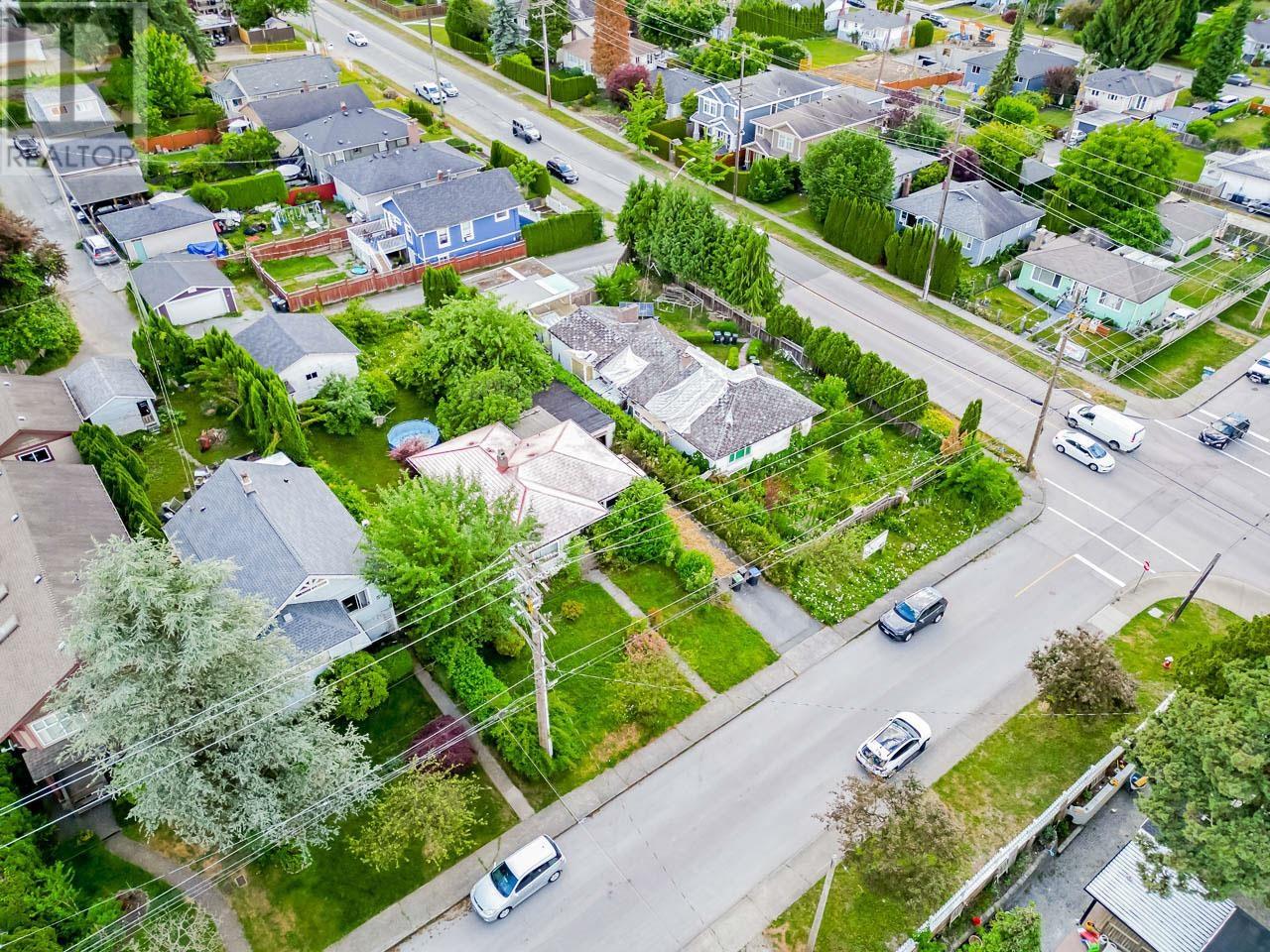 102/104 Eighth Avenue, New Westminster, BC, V3L 1X8