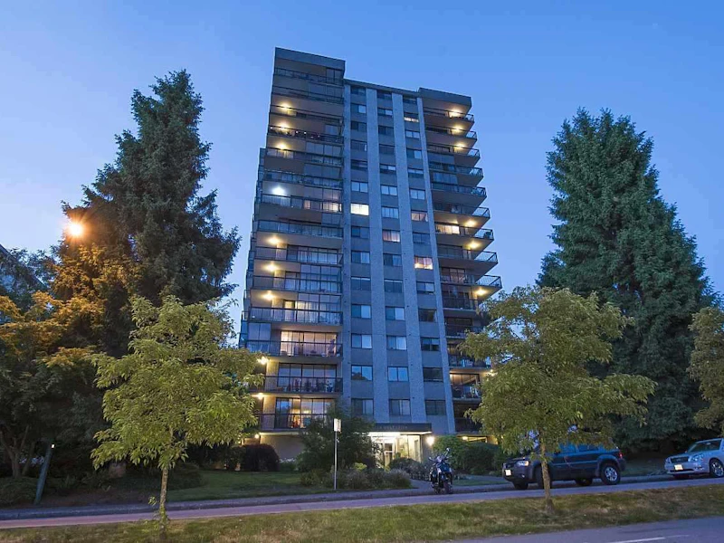 703 - 114 W Keith Road, North Vancouver BC V7M 3C9