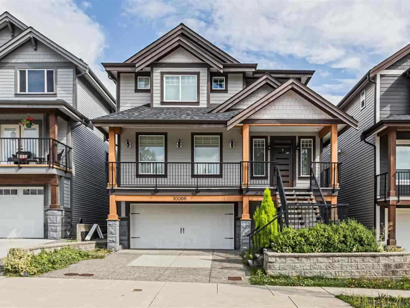 10066 246b Street, Maple Ridge BC V2W 0H1