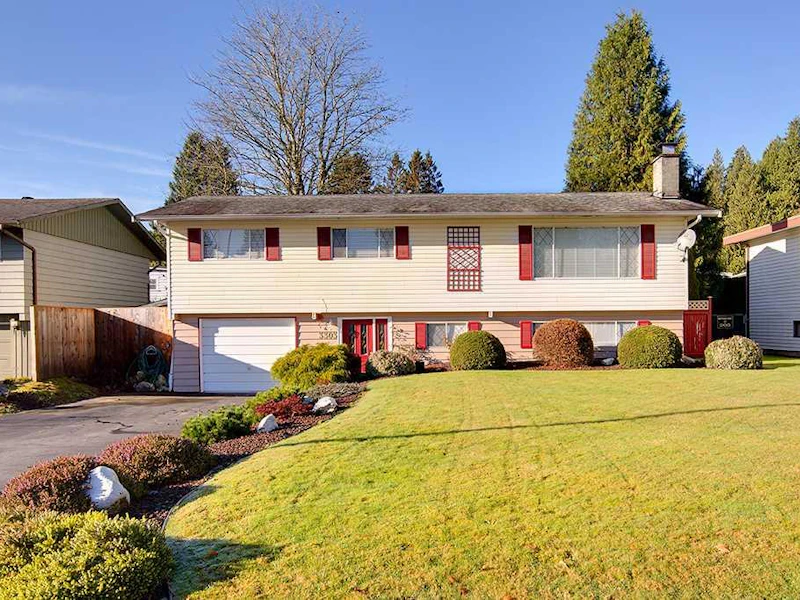 3303 Norfolk Street, Port Coquitlam BC V3B 3J2