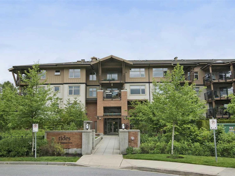 102 - 300 Klahanie Drive, Port Moody BC V3H 5K8