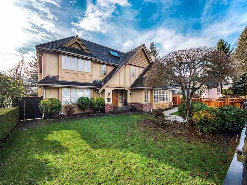 2868 W 35th Avenue, Vancouver BC V6N 2M4