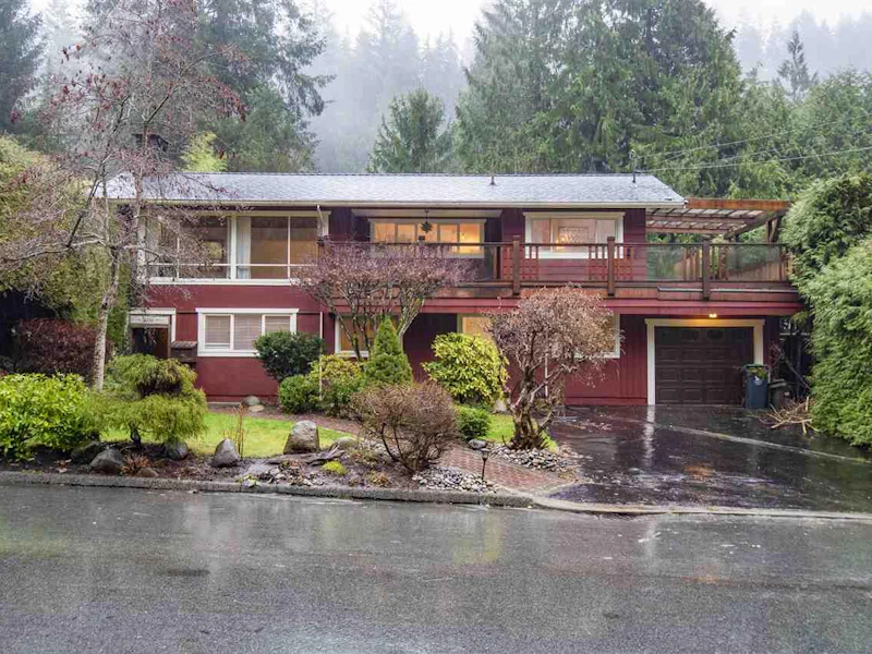 2230 Riverside Drive, North Vancouver BC V7H 1V7
