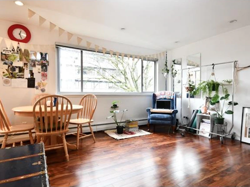 310 - 1050 Jervis Street, Vancouver BC V6E 2C1