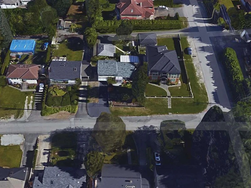 615 Shaw Avenue, Coquitlam BC V3K 2R3
