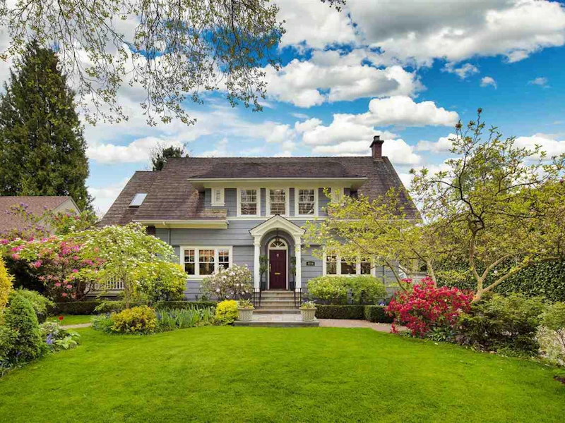 8116 Laburnum Street, Vancouver BC V6P 5N9
