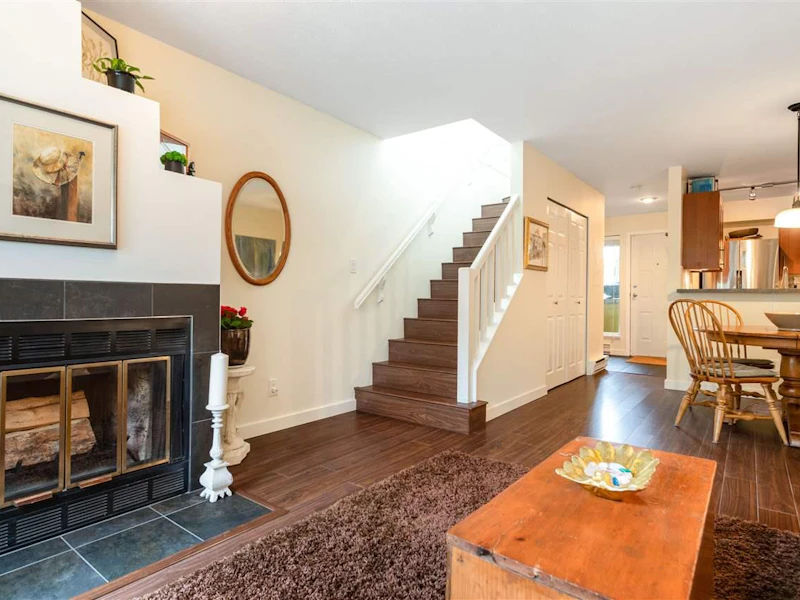 32 - 795 W 8th Avenue, Vancouver BC V5Z 1C9
