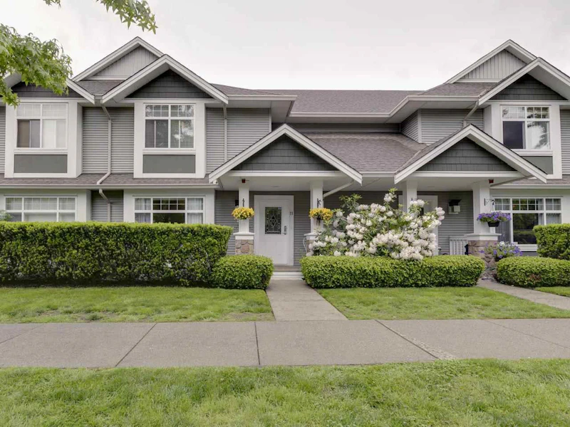 11 - 19148 124th Avenue, Pitt Meadows BC V3Y 2V2