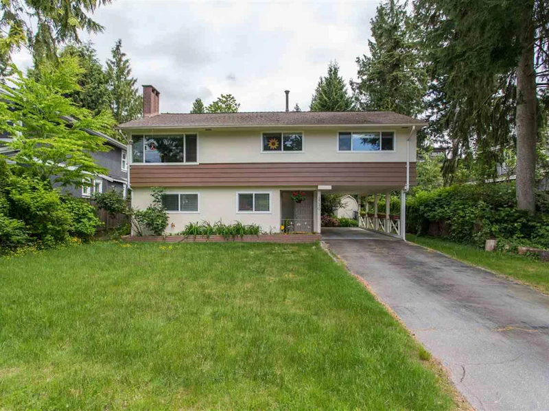 3730 Loraine Avenue, North Vancouver BC V7R 4B8