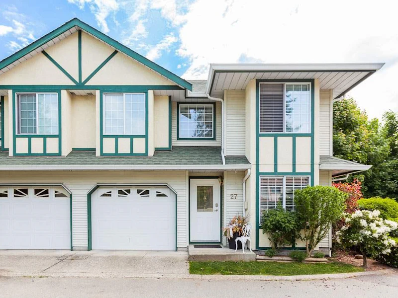 27 - 21409 Dewdney Trunk Road, Maple Ridge BC V2X 3G5