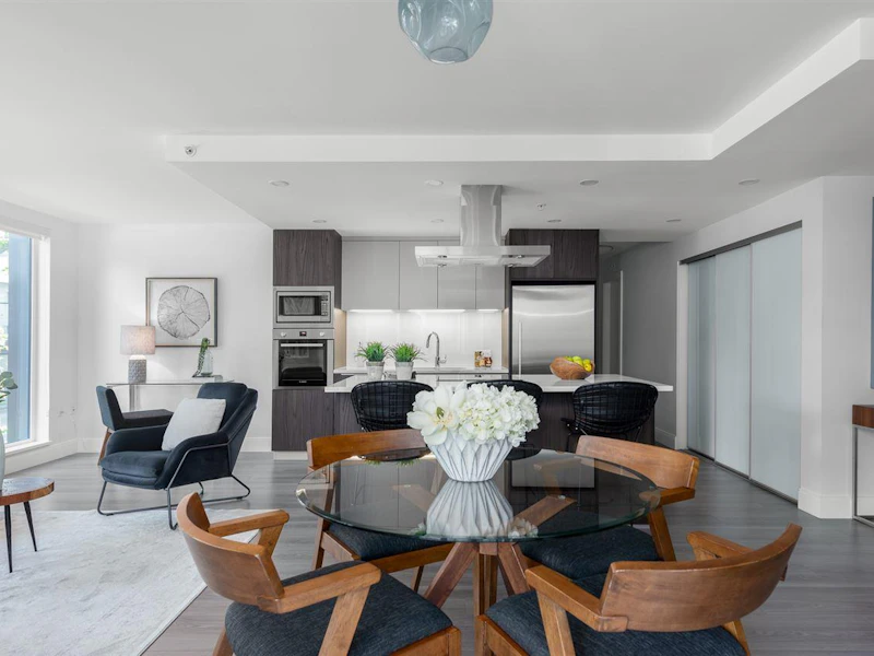 205 - 2239 W 7th Avenue, Vancouver BC