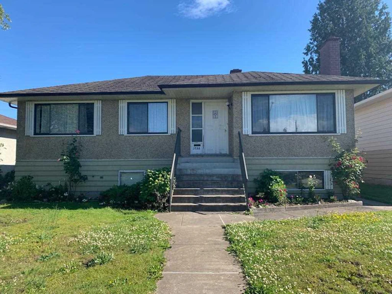 3738 Fir Street, Burnaby BC V5G 2A5