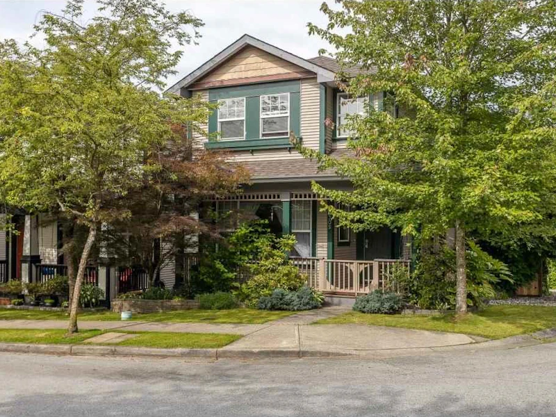 10305 243rd Street, Maple Ridge BC V2W 1Y2
