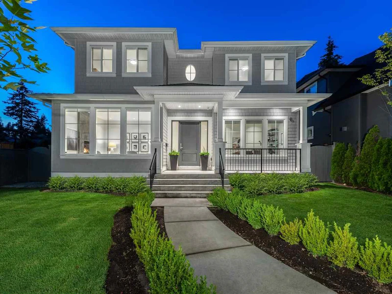 1511A Austin Avenue, Coquitlam BC V3K 3P8