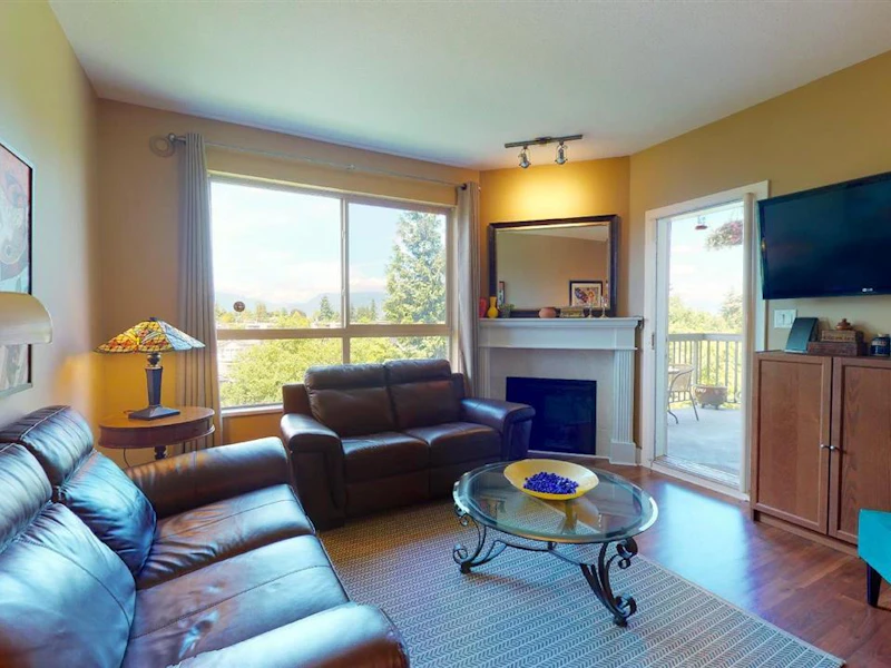 304 - 3895 Sandell Street, Burnaby BC V5H 1J9