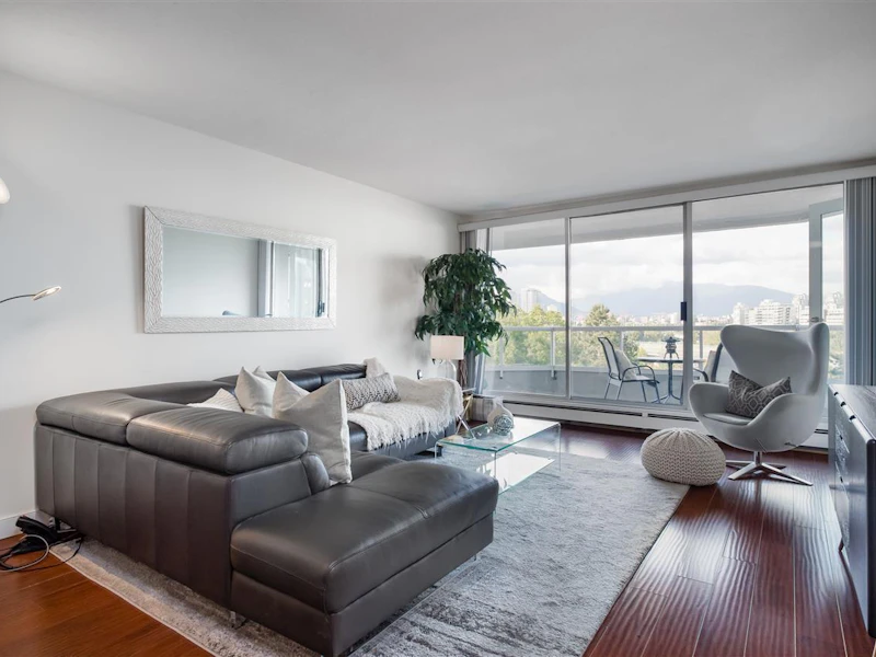 802 - 518 Moberly Road, Vancouver BC V5Z 4G3