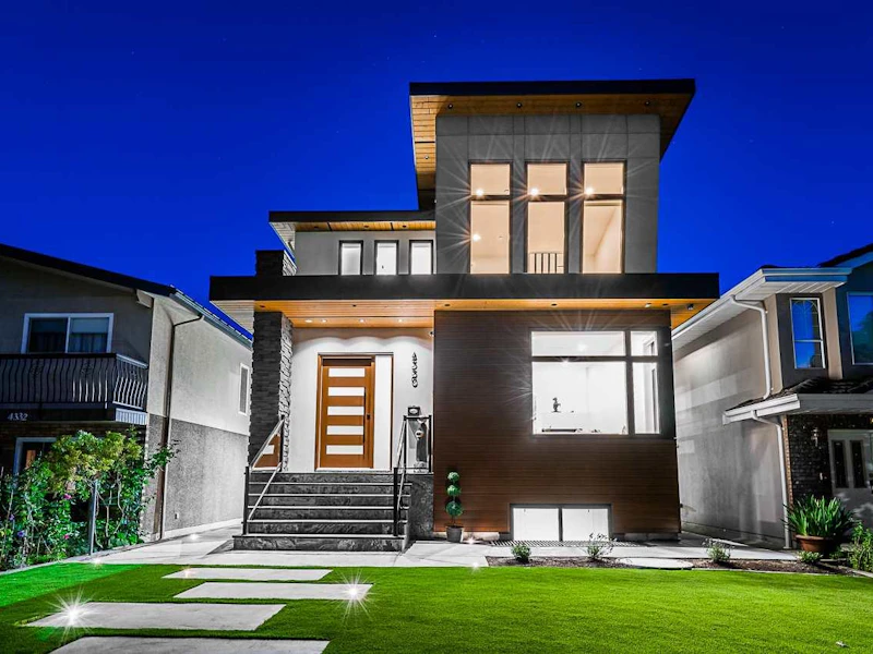 4330 Pender Street, Burnaby BC V5C 2M6