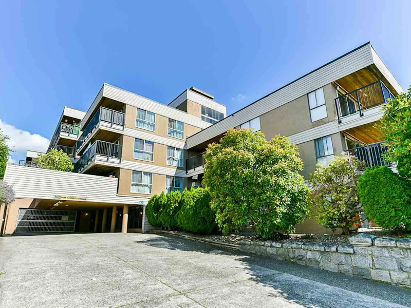 203 - 715 Royal Avenue, New Westminster BC V3M 5X4