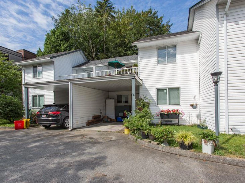 2 - 12075 207a Street, Maple Ridge BC V2X 9X7