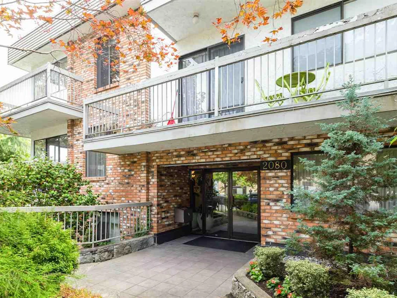 206 - 2080 Maple Street, Vancouver BC V6J 4P9