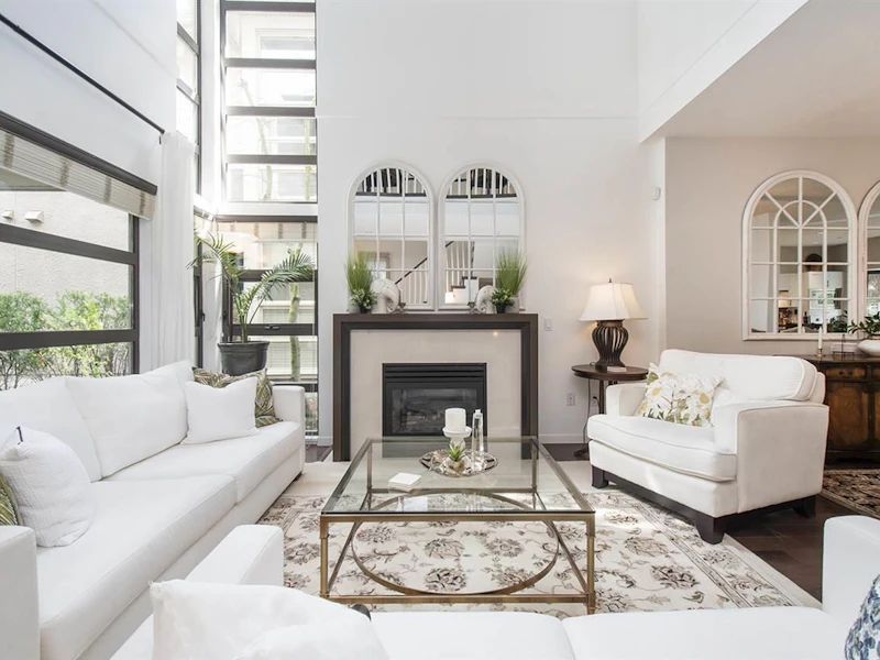 2 - 3750 Edgemont Boulevard, North Vancouver BC V7R 2P8