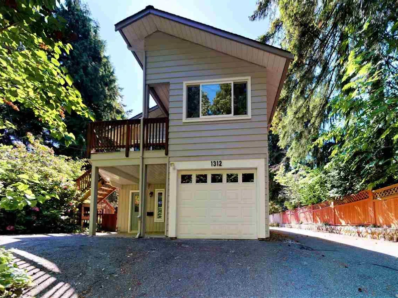 1312 Sunnyside Drive, North Vancouver BC V7R 1B1