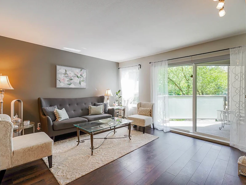 303 - 6707 Southpoint Drive, Burnaby BC V3N 4V8