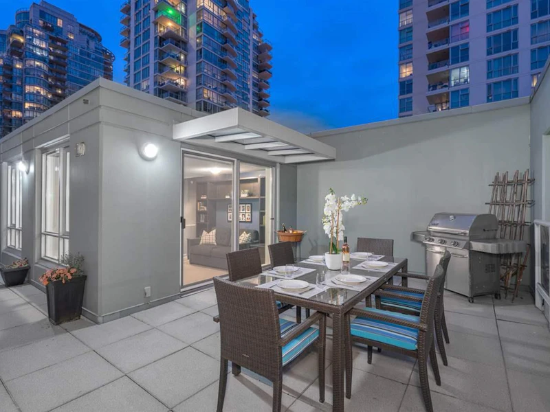 308 - 125 Milross Avenue, Vancouver BC V6A 0A1