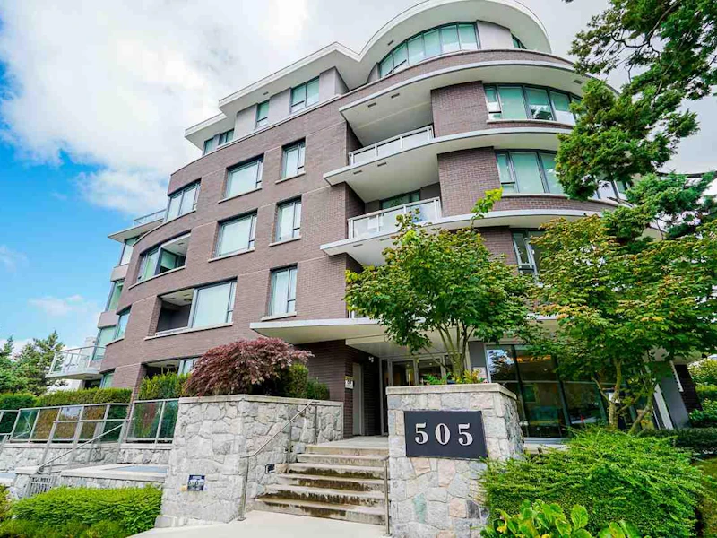 210 - 505 W 30th Avenue, Vancouver BC V5V 2V6