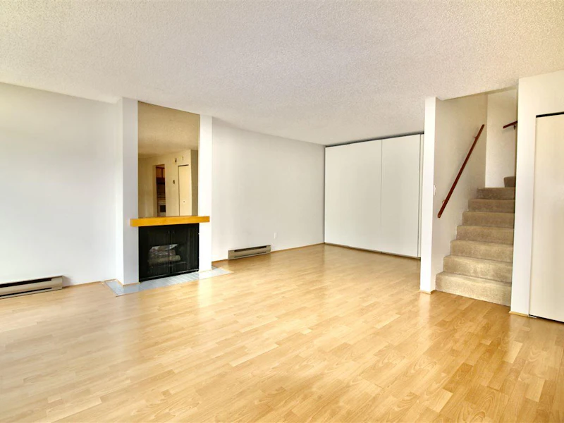 3952 Hastings Street, Burnaby BC V5C 6C1