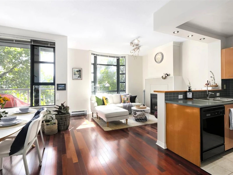 412 - 2268 Redbud Lane, Vancouver BC V6K 4S6