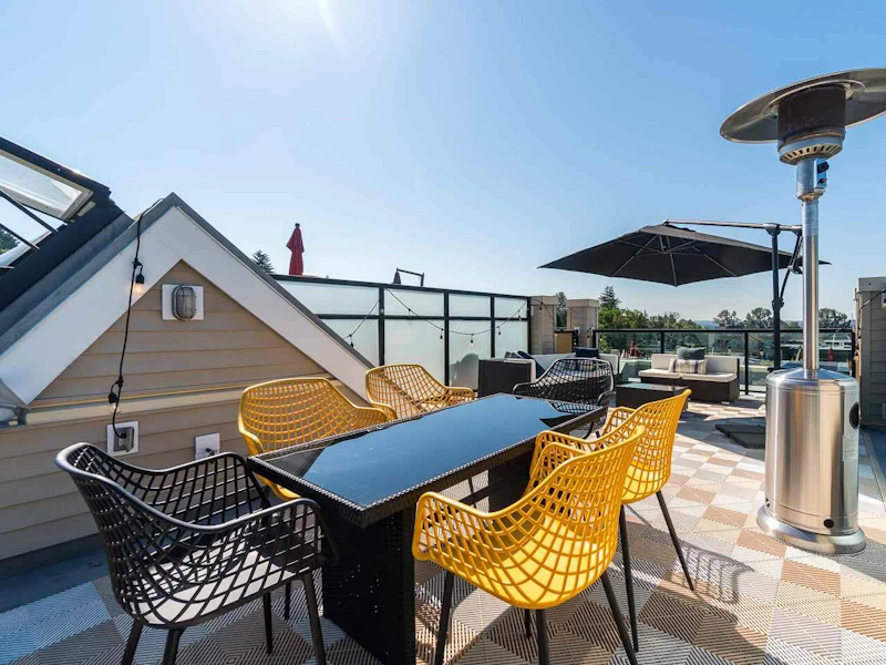 35 - 728 W 14th Street, North Vancouver BC V7M 0A8