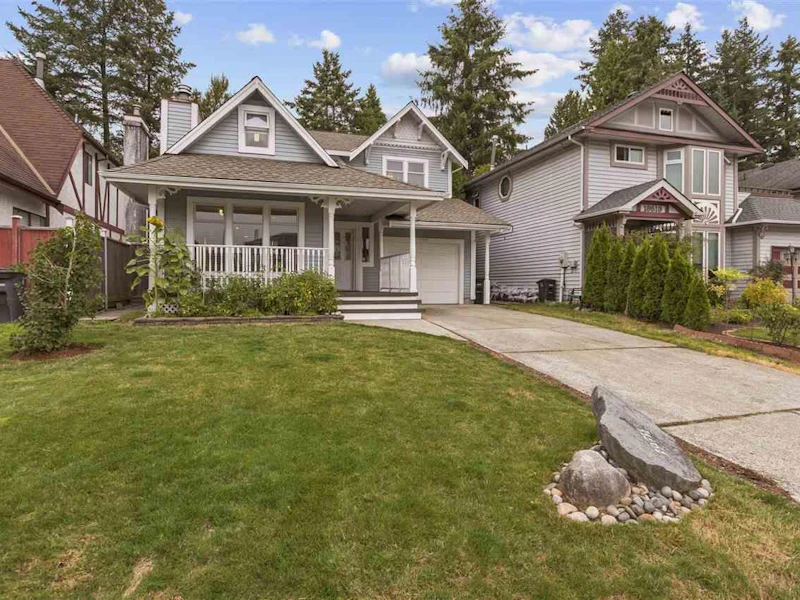 19511 115a Avenue, Pitt Meadows BC V3Y 1R5