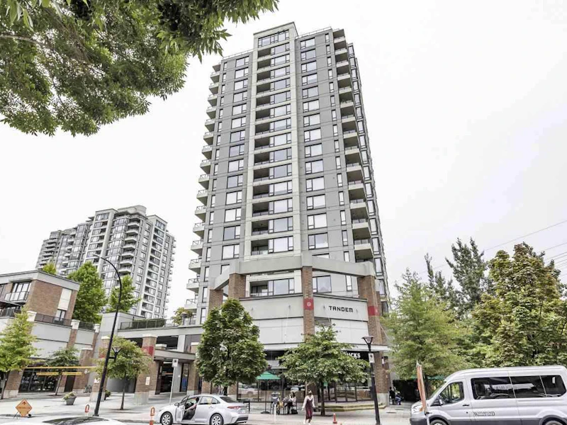 407 - 4118 Dawson Street, Burnaby BC V5C 0A3