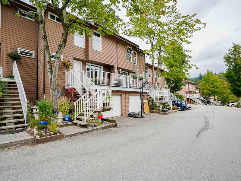 546 Carlsen Place, Port Moody BC V3H 3Z9