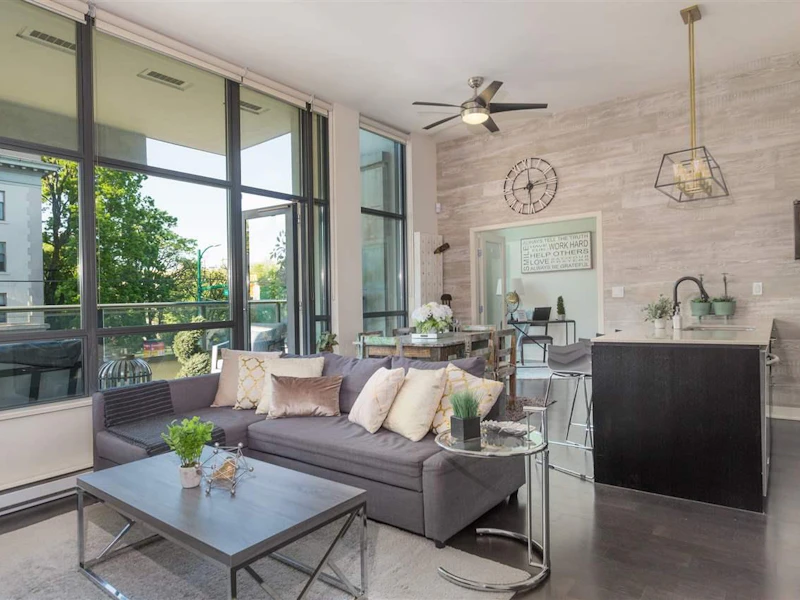 204 - 2851 Heather Street, Vancouver BC V5Z 0A2