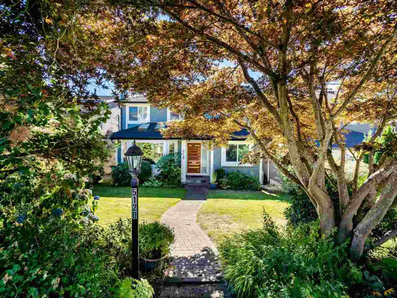 5120 Ewart Street, Burnaby BC V5J 2W2
