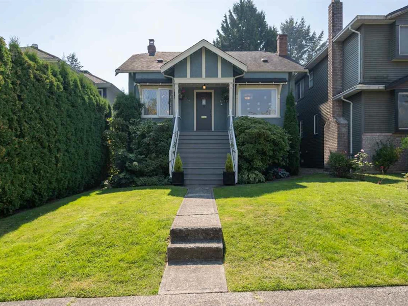 3760 W 21st Avenue, Vancouver BC V6S 1H3