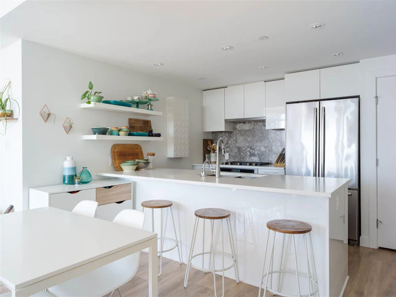 617 - 3557 Sawmill Crescent, Vancouver BC