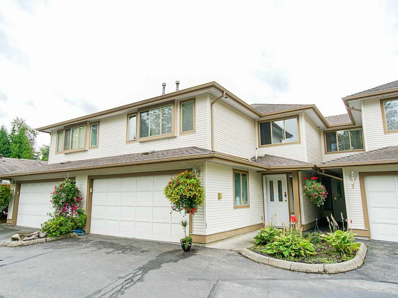 8 - 22280 124th Avenue, Maple Ridge BC V2X 4J5
