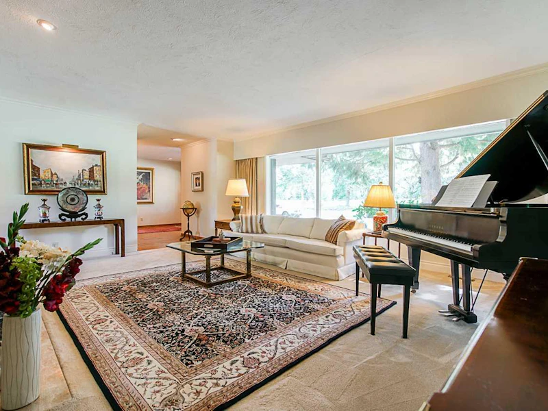 4941 College Highroad Road, Vancouver BC V6T 1G7