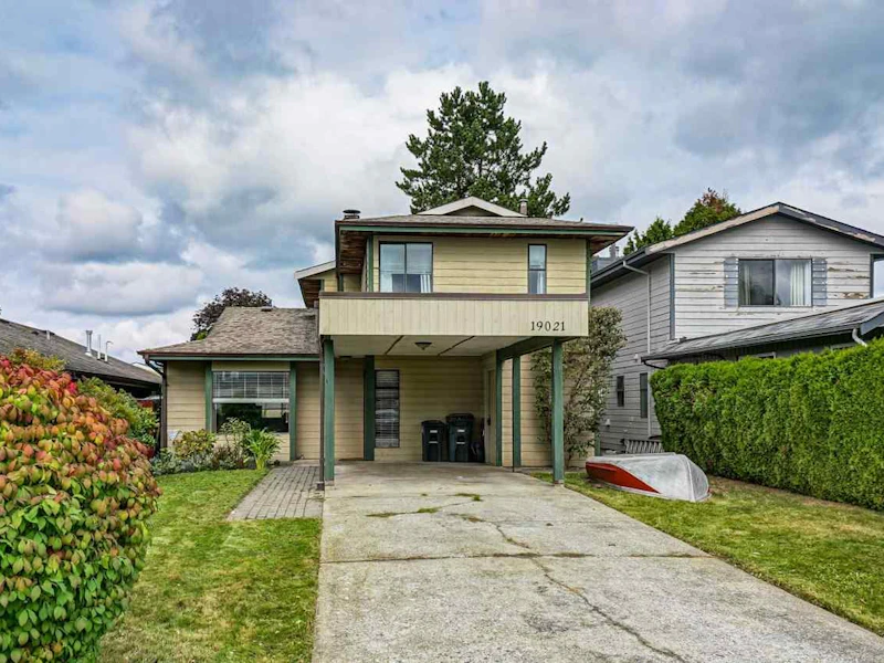 19021 117a Avenue, Pitt Meadows BC V3Y 1Y4