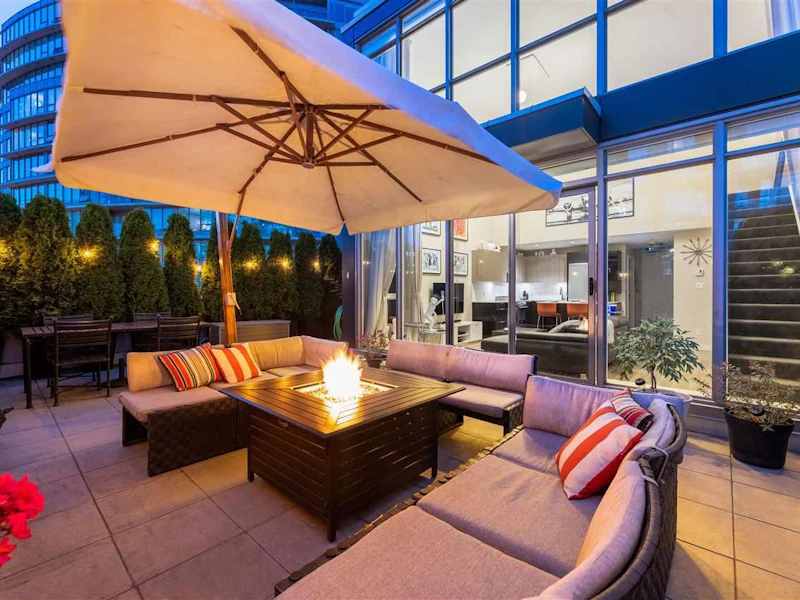 311 - 429 W 2nd Avenue, Vancouver BC V5Y 1E3