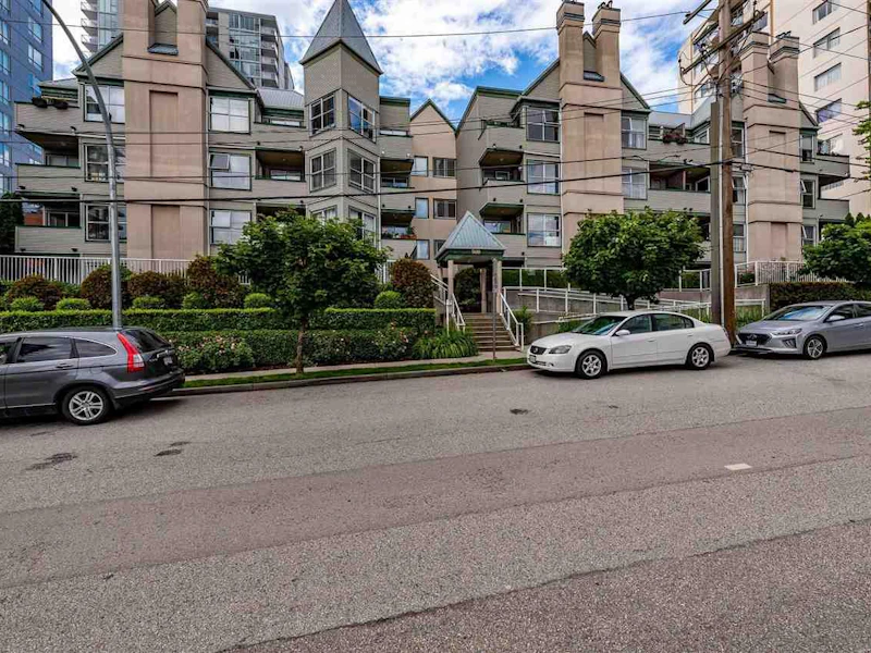407 - 509 Carnarvon Street, New Westminster BC V3L 5S4