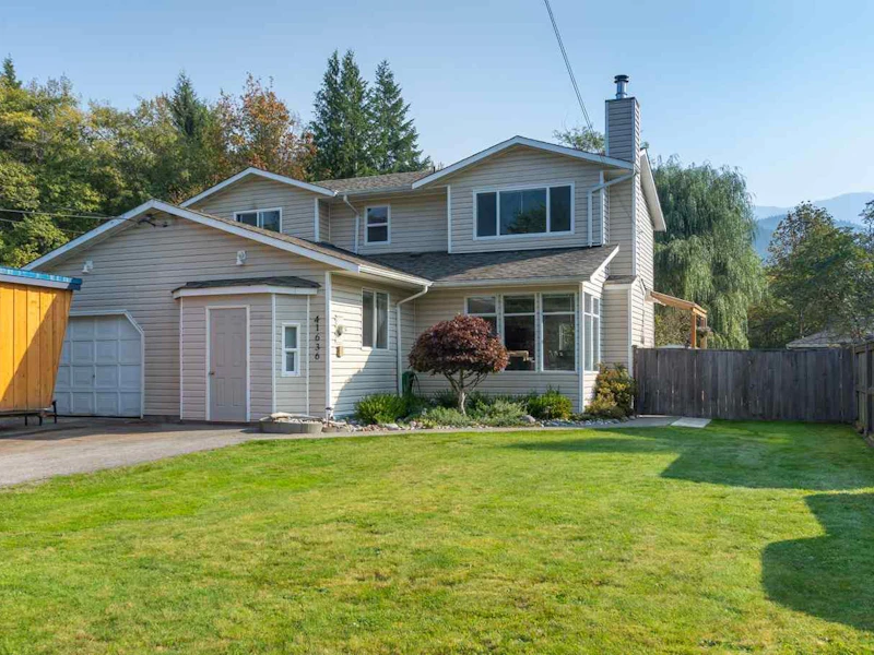 41636 Cottonwood Road, Squamish BC V0N 0A4