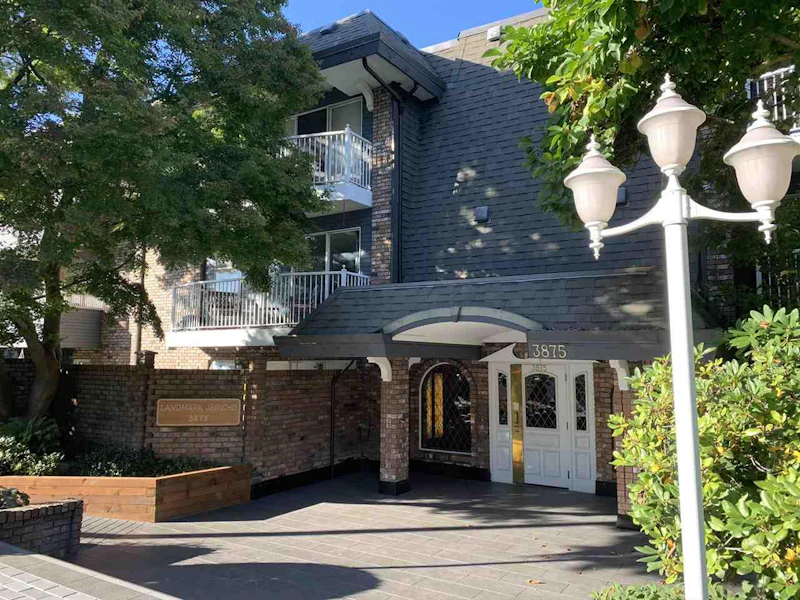 314 - 3875 W 4th Avenue, Vancouver BC V6R 4H8