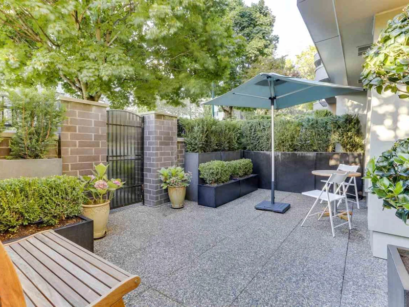 101 - 1330 Jervis Street, Vancouver BC V6E 2E3