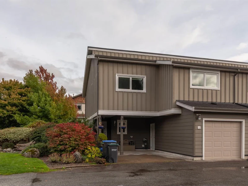 1 - 39752 Government Road, Squamish BC V8B 0G3